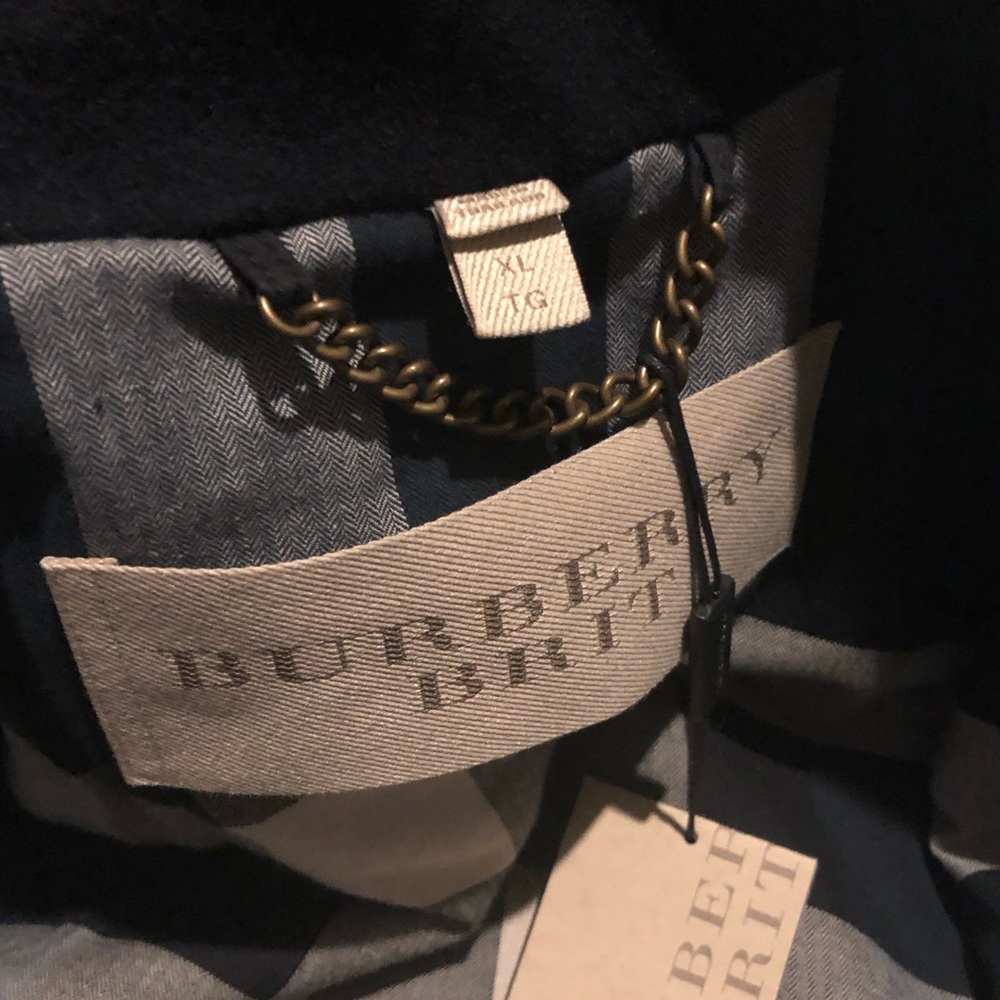Wool coat by Burberry new with the tag xl - Picture 6 of 8